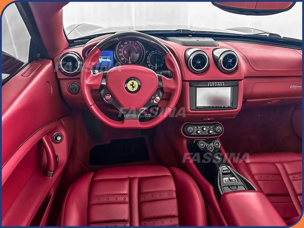 Ferrari California Spider usata a Milano (12)