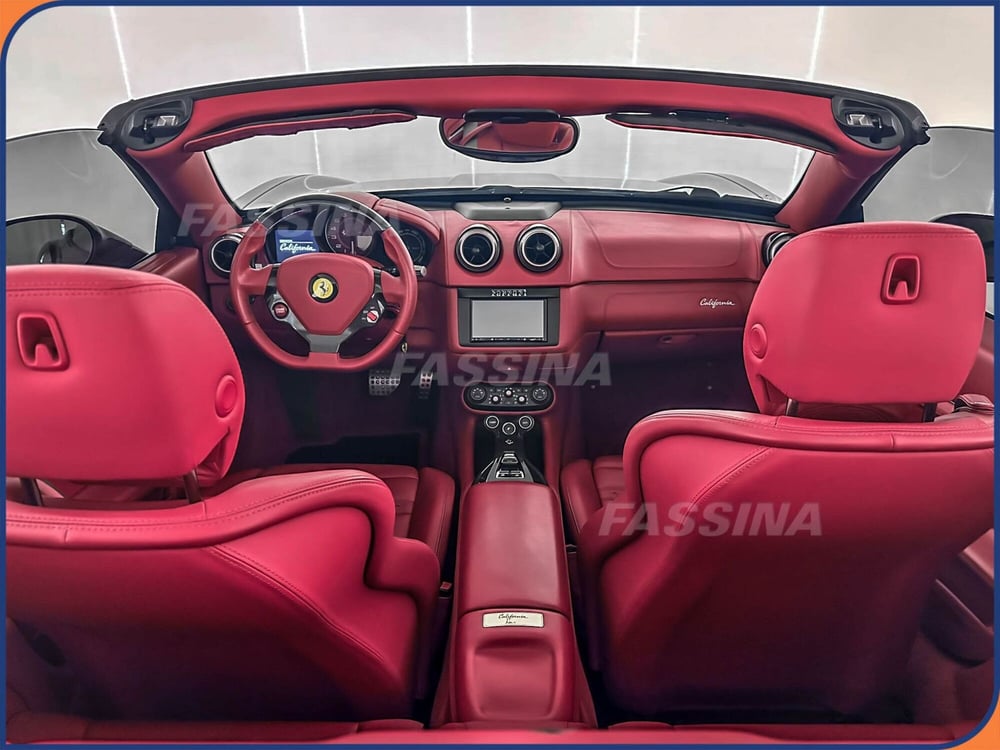 Ferrari California Spider usata a Milano (13)
