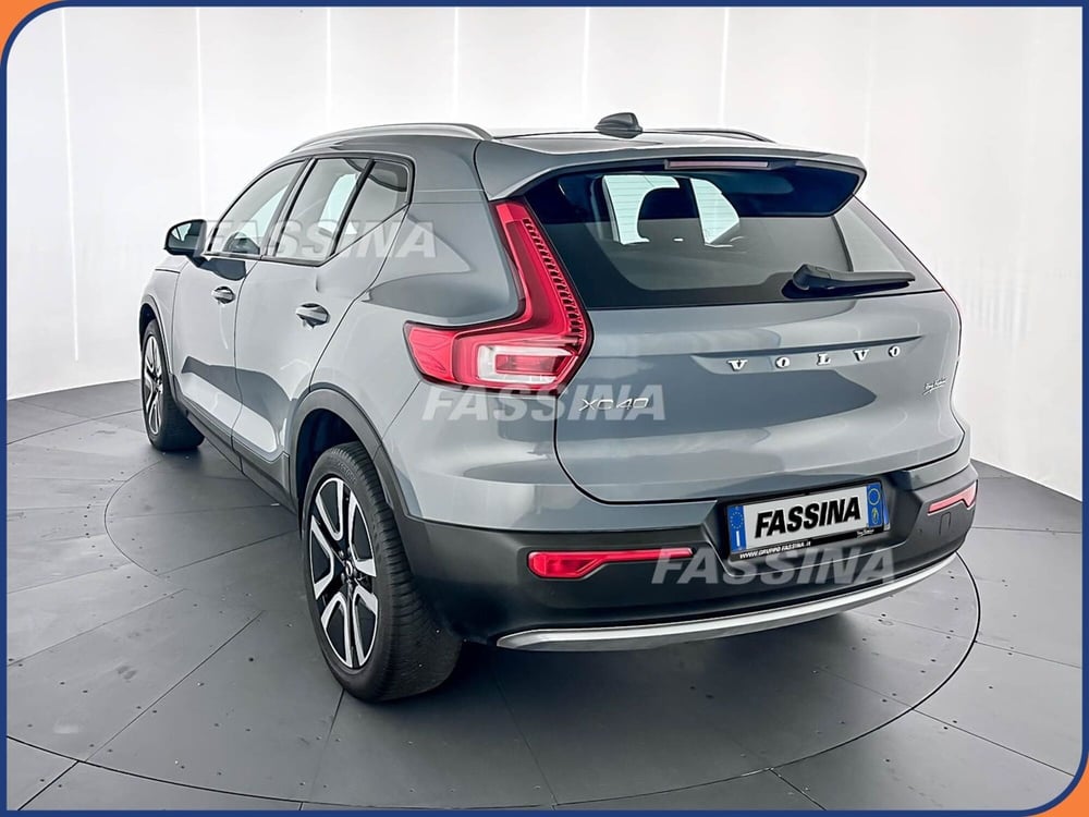 Volvo XC40 usata a Milano (4)
