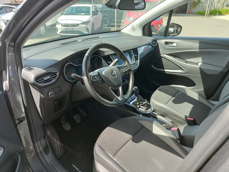 Opel Crossland X usata a Torino (12)