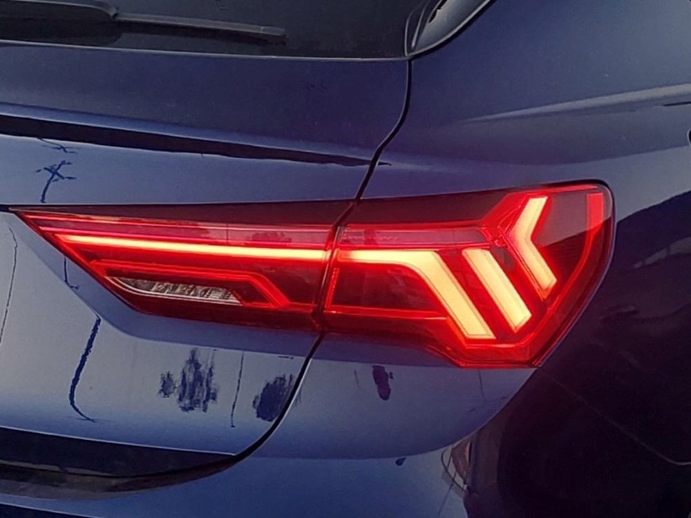 Audi Q3 Sportback usata a Bari (10)