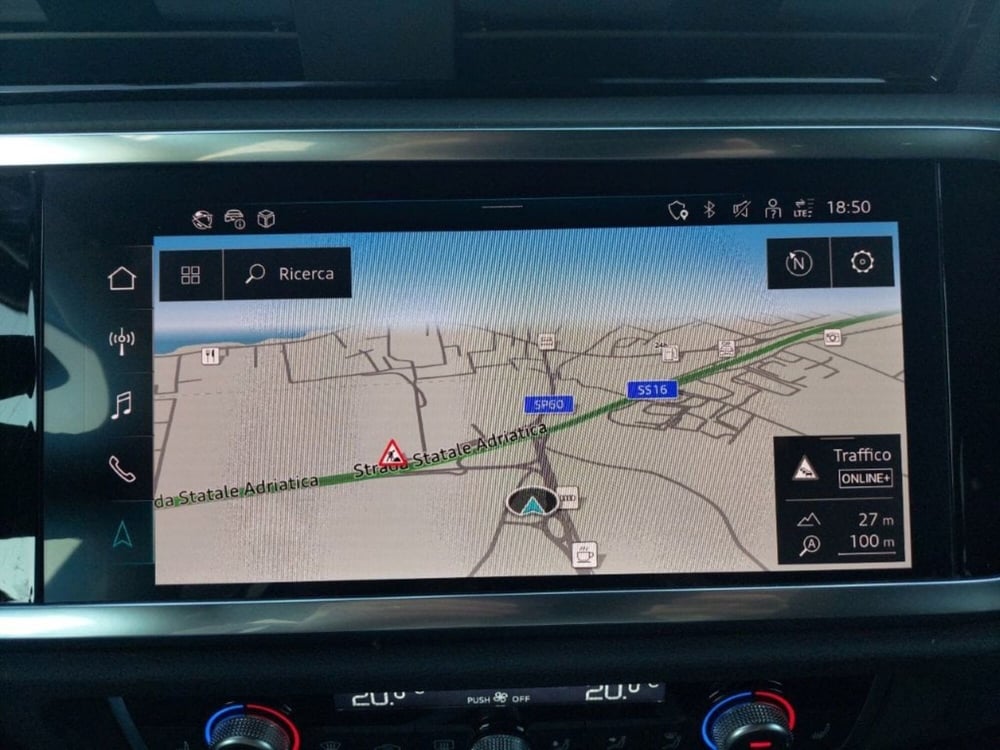 Audi Q3 Sportback usata a Bari (17)