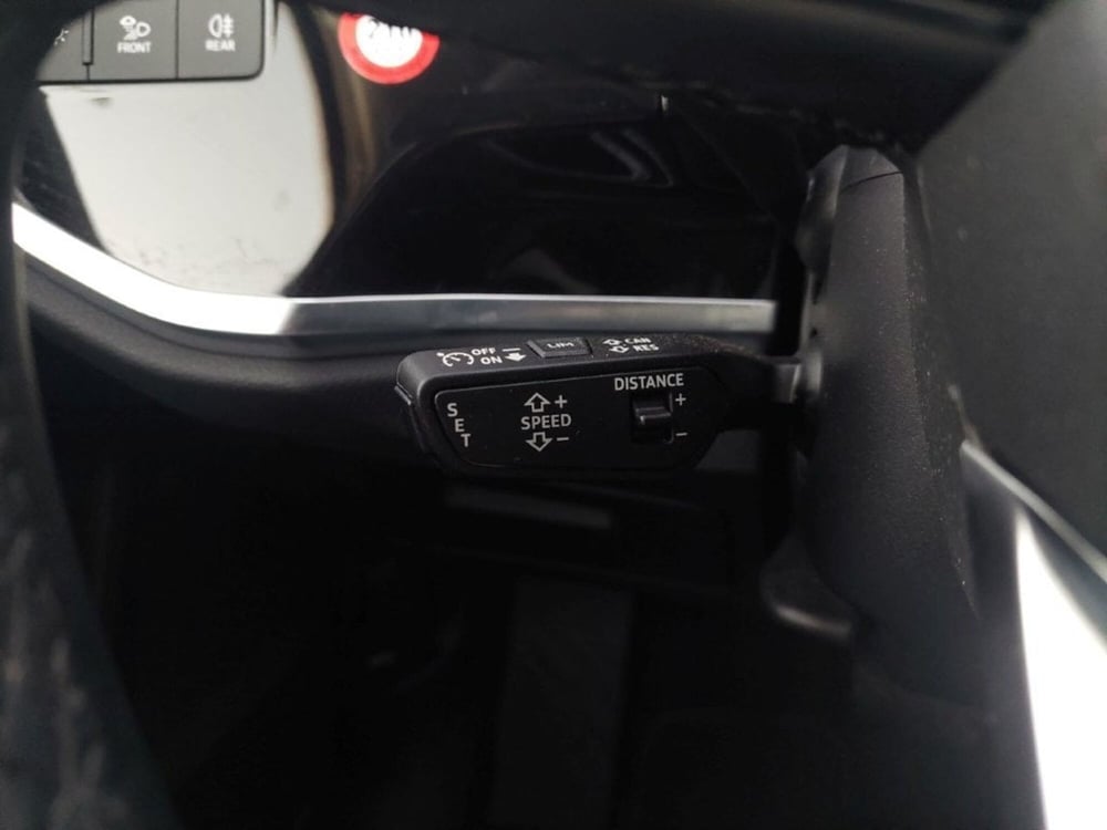Audi Q3 Sportback usata a Bari (19)