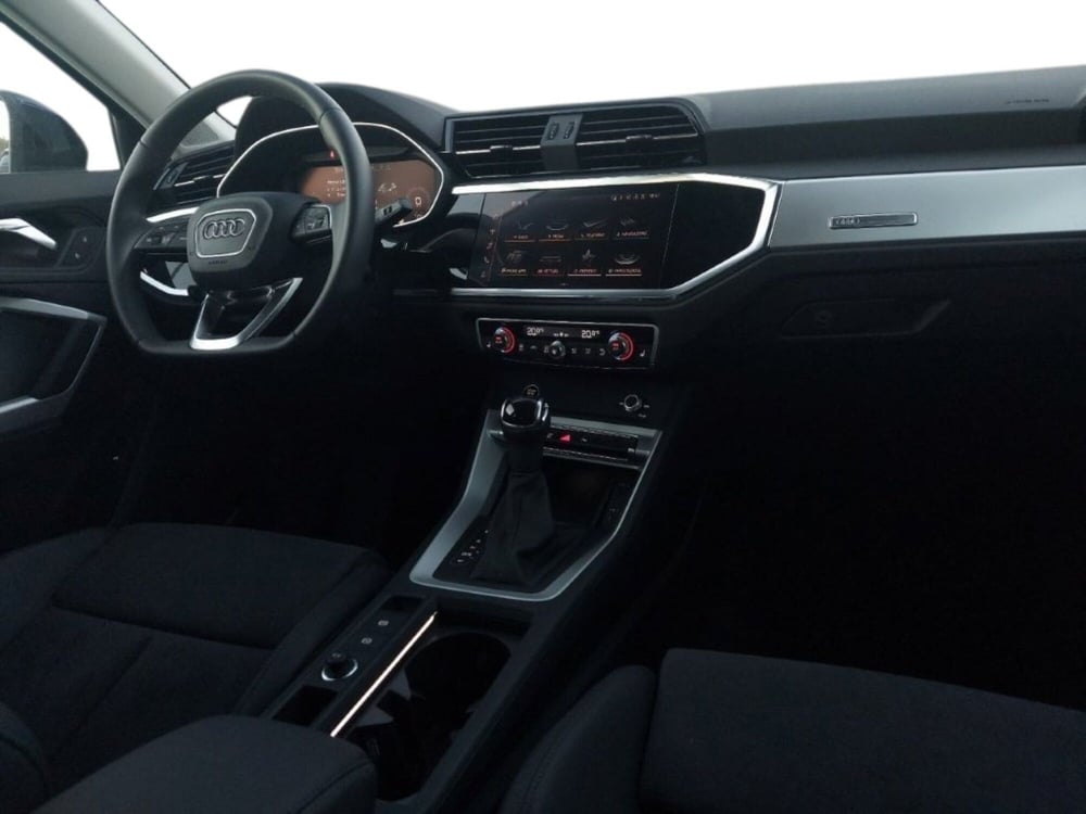 Audi Q3 Sportback usata a Bari (4)