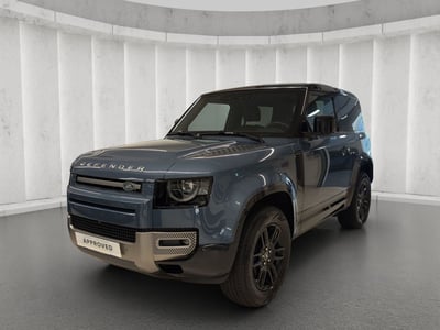 Land Rover Defender 90 3.0d i6 mhev X-Dynamic SE awd 200cv auto del 2025 usata a Milano