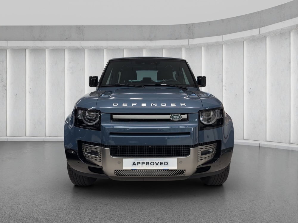 Land Rover Defender usata a Milano (8)
