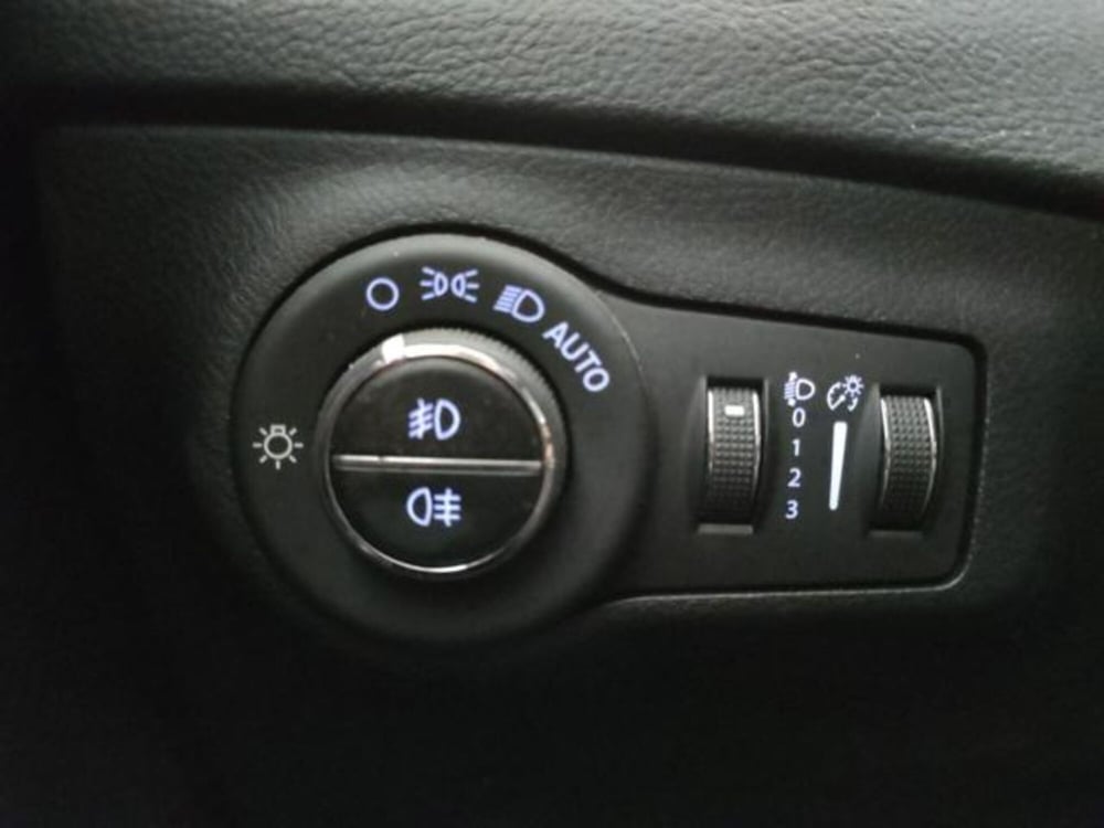 Jeep Compass usata a Modena (13)