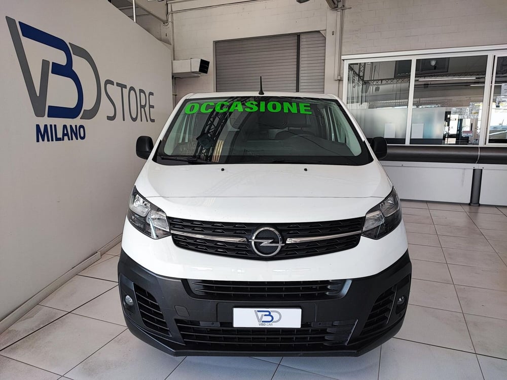 Opel Vivaro Furgone usata a Milano (6)