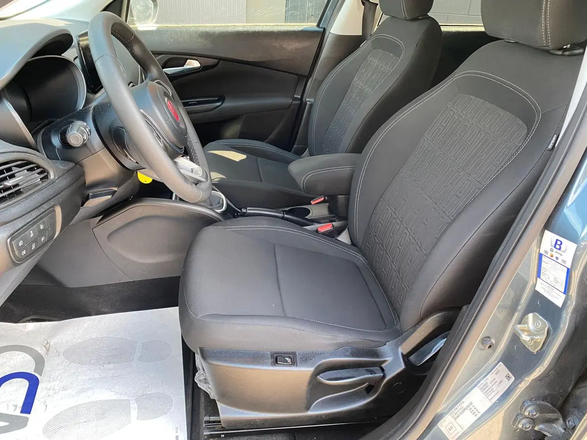 Fiat Tipo usata a Milano (11)