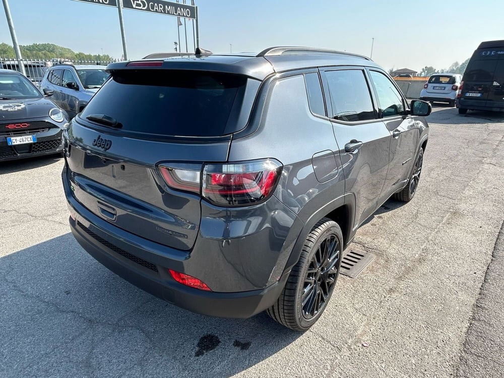 Jeep Compass nuova a Milano (5)