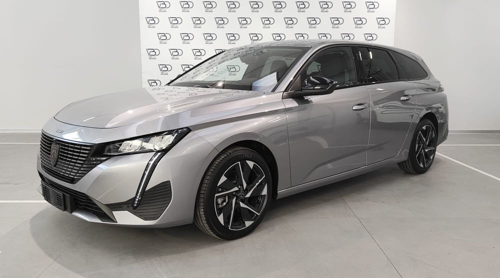 Peugeot 308 SW nuova a Milano