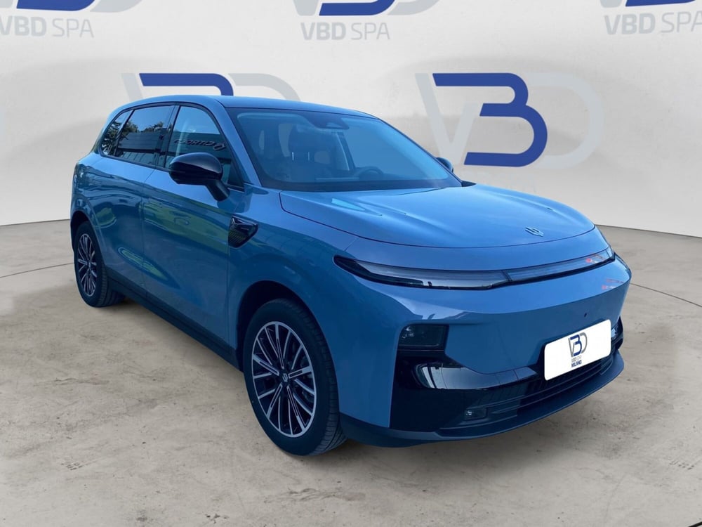 Leapmotor B10 nuova a Milano (7)