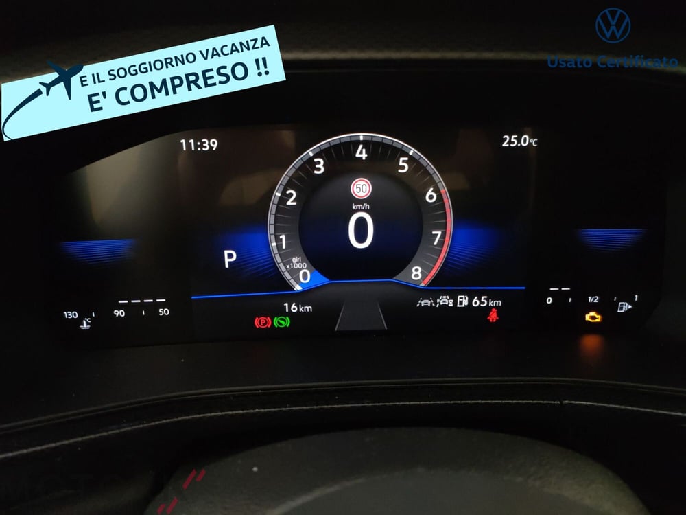 Volkswagen T-Cross nuova a Varese (14)
