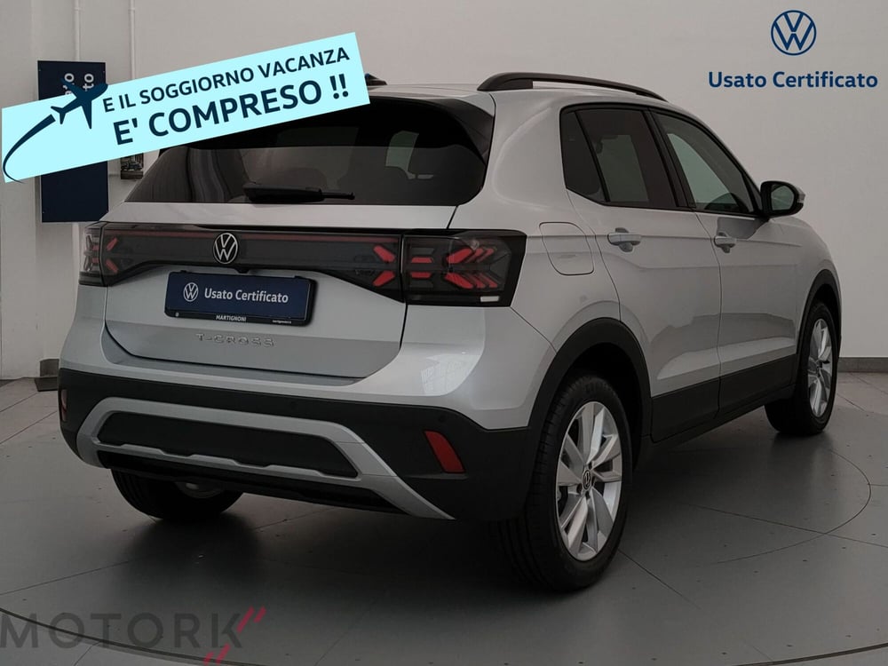 Volkswagen T-Cross nuova a Varese (9)