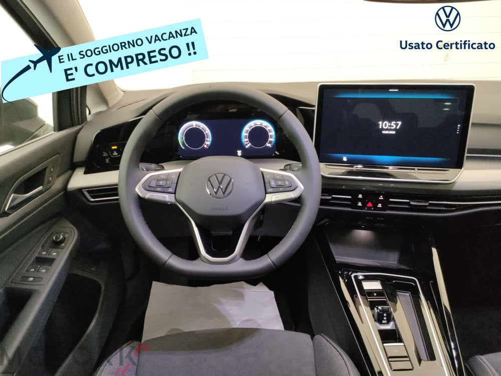 Volkswagen Golf nuova a Varese (14)