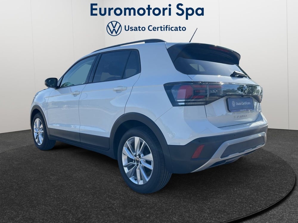 Volkswagen T-Cross nuova a Siena (3)