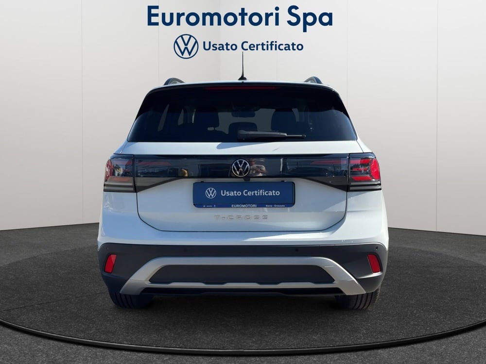 Volkswagen T-Cross nuova a Siena (4)