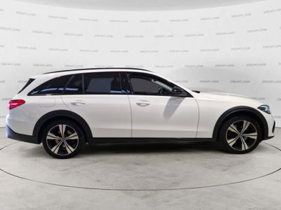 Mercedes-Benz Classe C Station Wagon 220 d Mild hybrid 4Matic Premium Pro All-Terrain del 2022 usata a Livorno
