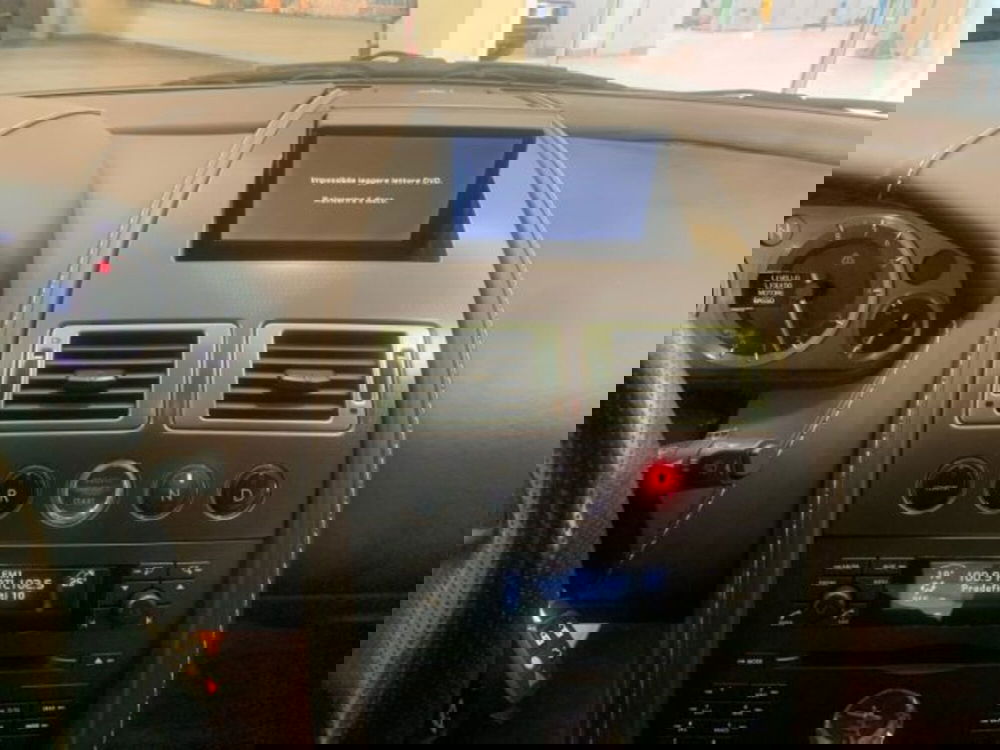 Aston Martin V8 Vantage Coupé usata a Livorno (11)