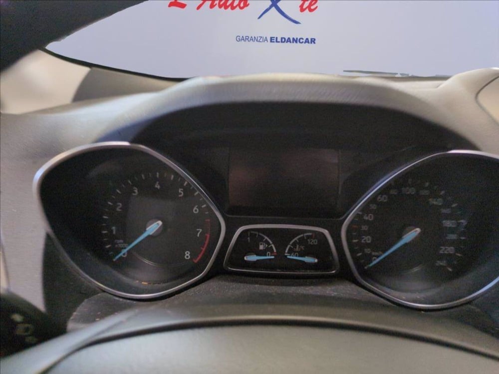 Ford Kuga usata a Milano (10)