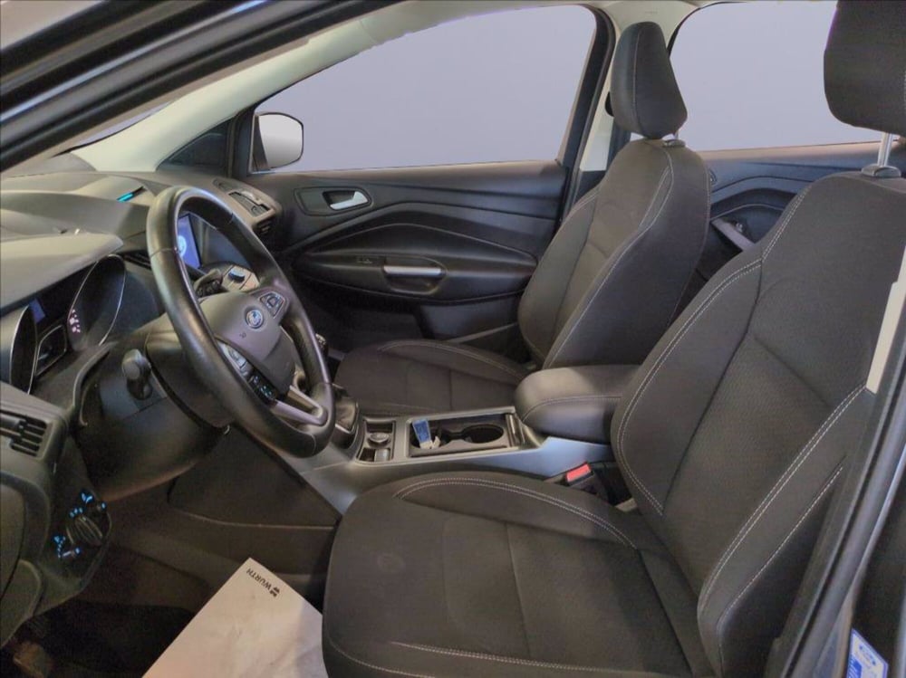 Ford Kuga usata a Milano (8)