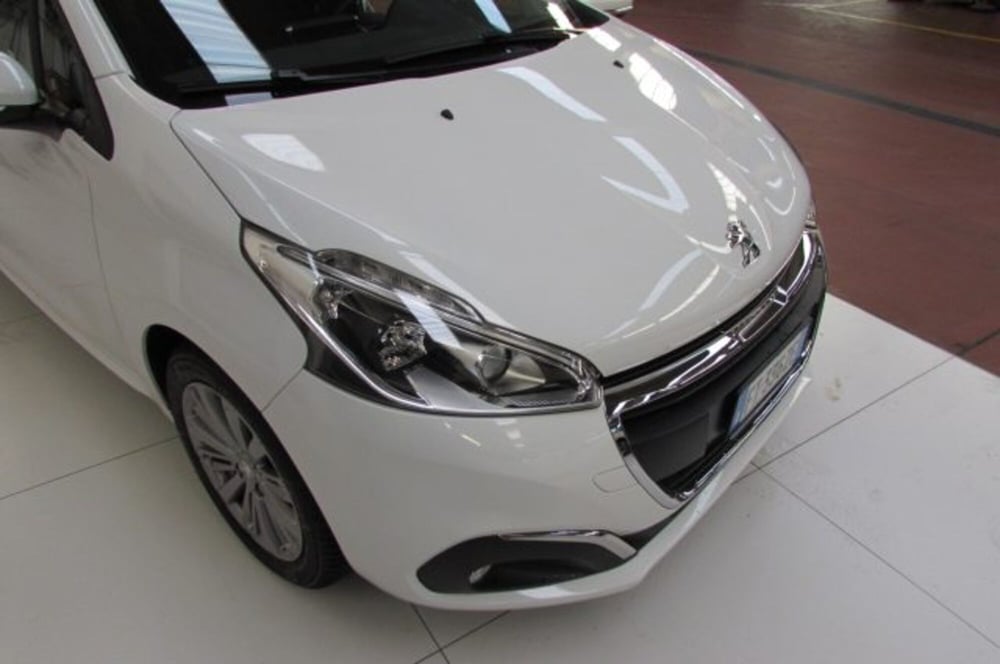 Peugeot 208 usata a Milano (17)