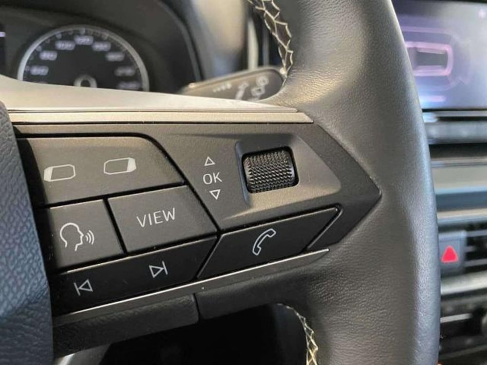 SEAT Arona usata a Matera (10)