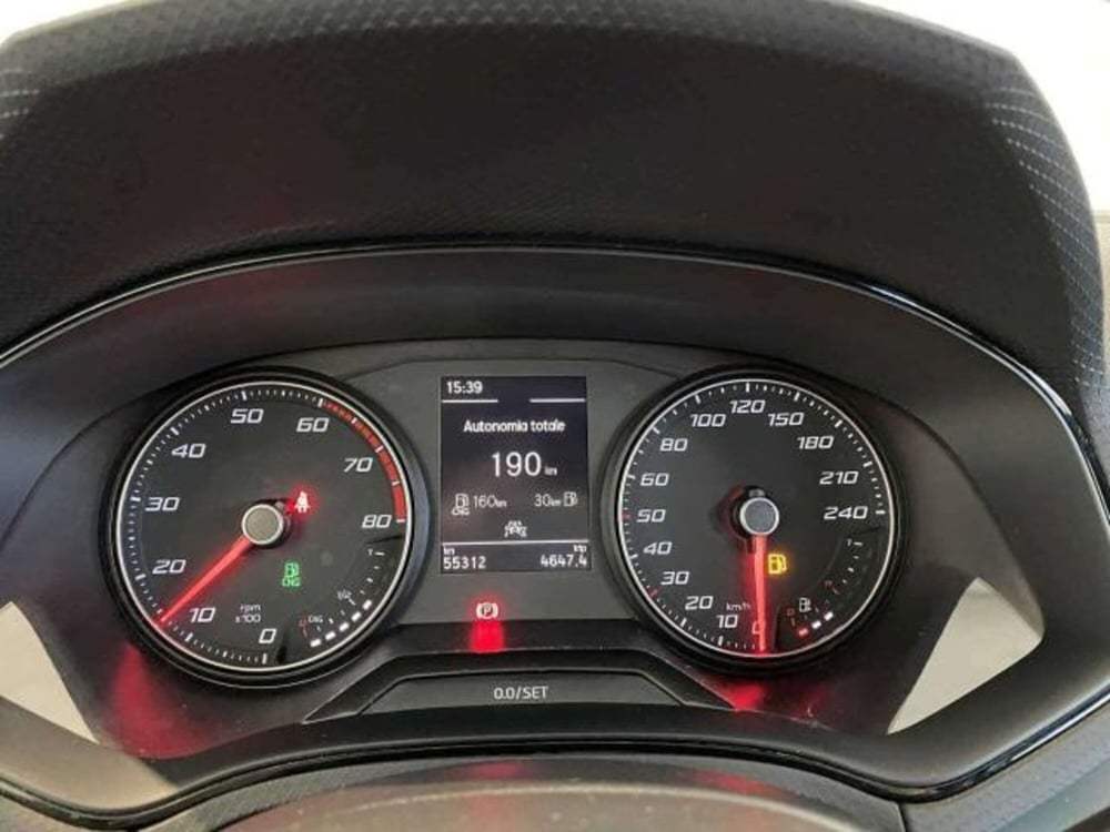 SEAT Arona usata a Matera (11)