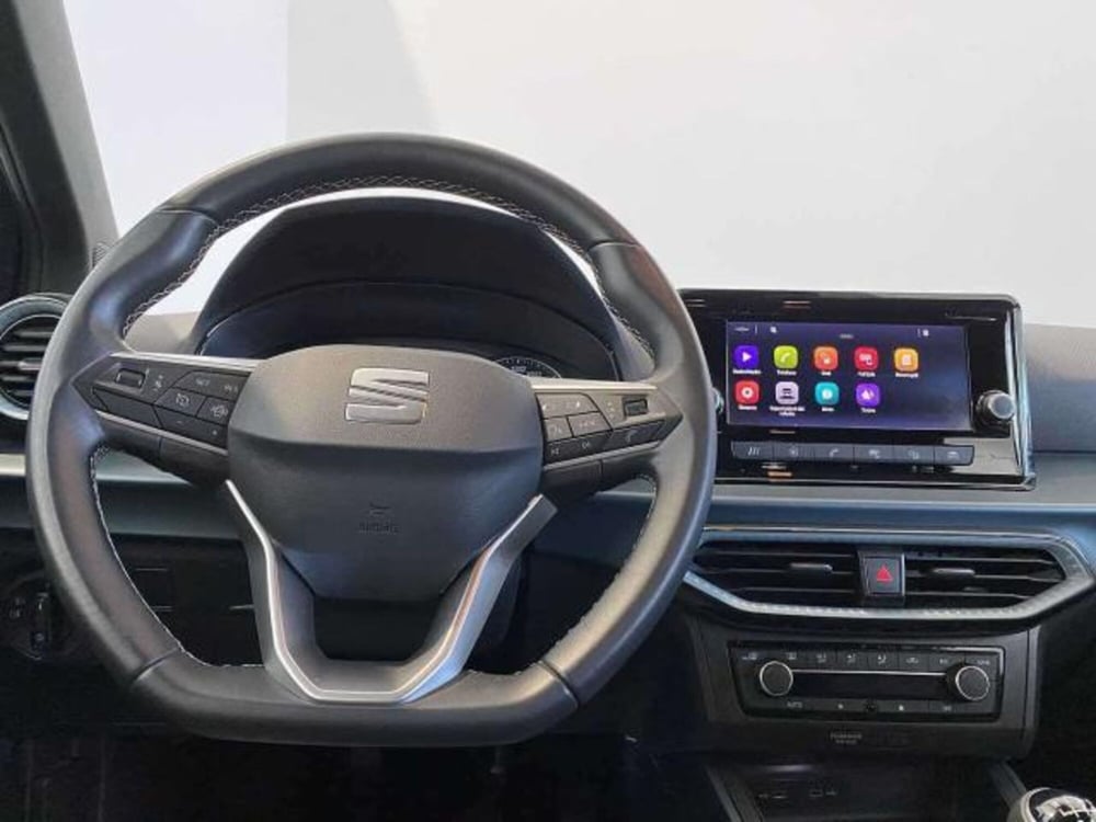 SEAT Arona usata a Matera (7)