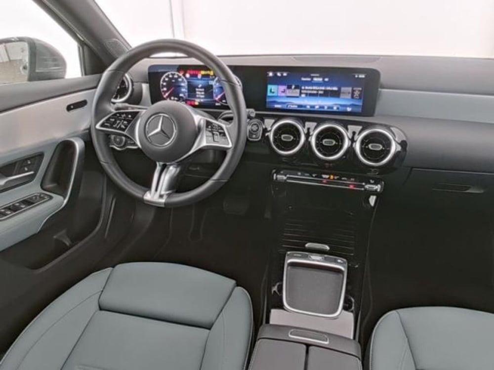 Mercedes-Benz Classe A usata a Milano (6)
