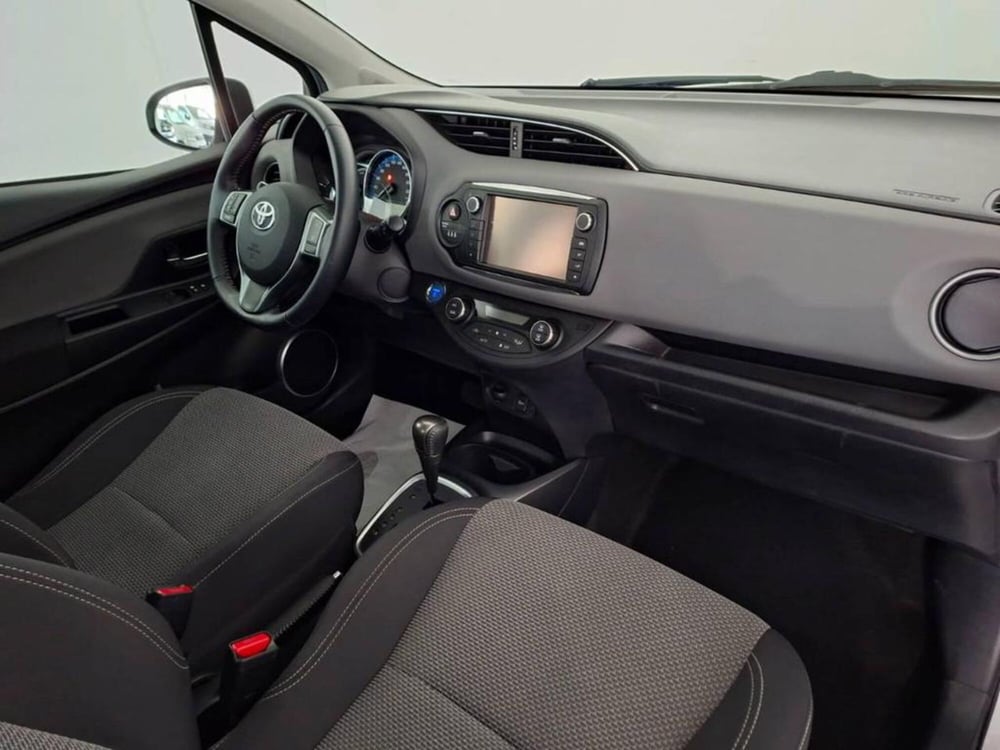 Toyota Yaris usata a Torino (13)