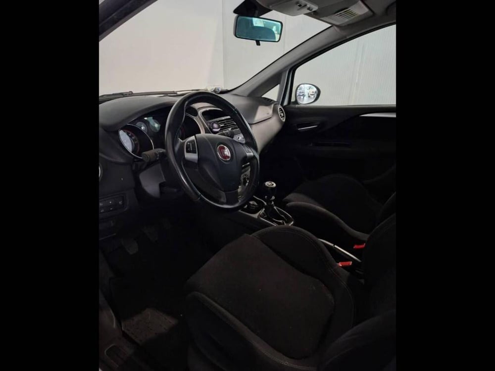 Fiat Punto usata a Torino (9)