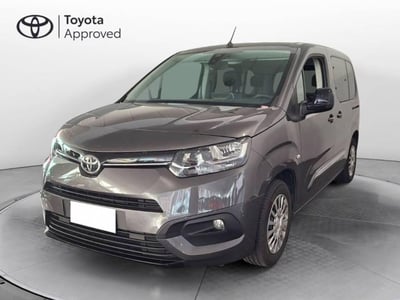 Toyota Proace City Verso City Verso 1.2P 110cv S&amp;S L1 D Lounge del 2023 usata a Torino
