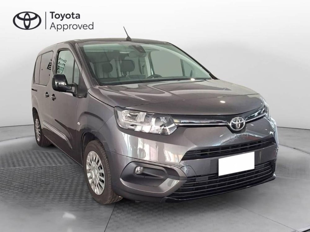 Toyota Proace City Verso usata a Torino (3)