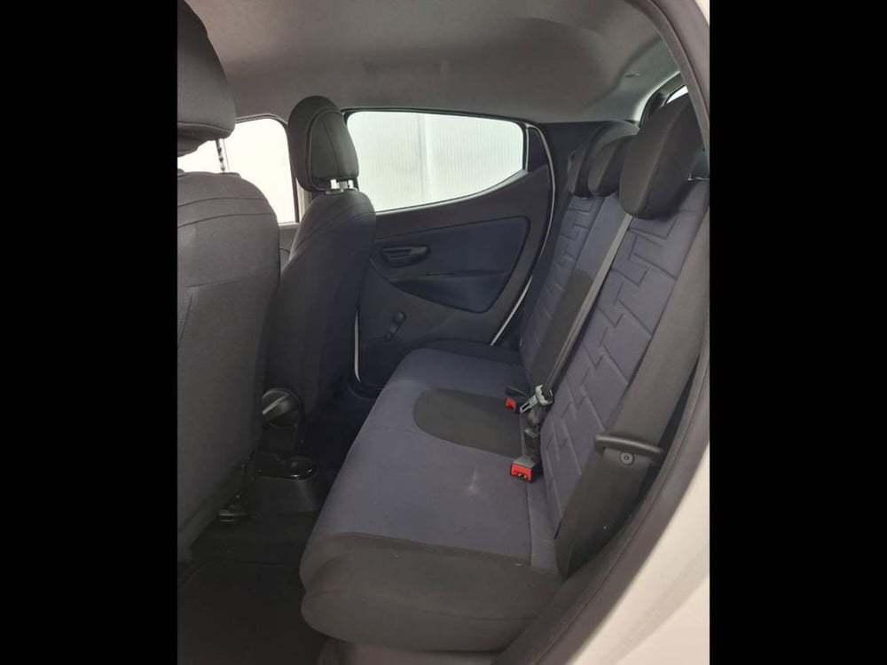 Lancia Ypsilon usata a Torino (15)