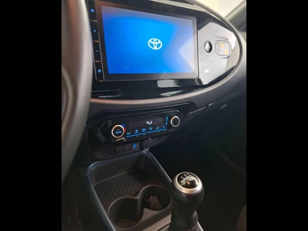 Toyota Aygo X usata a Torino (10)
