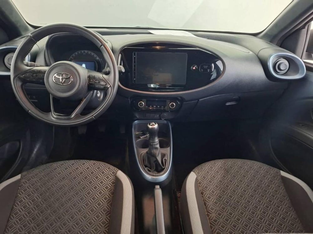 Toyota Aygo X usata a Torino (12)