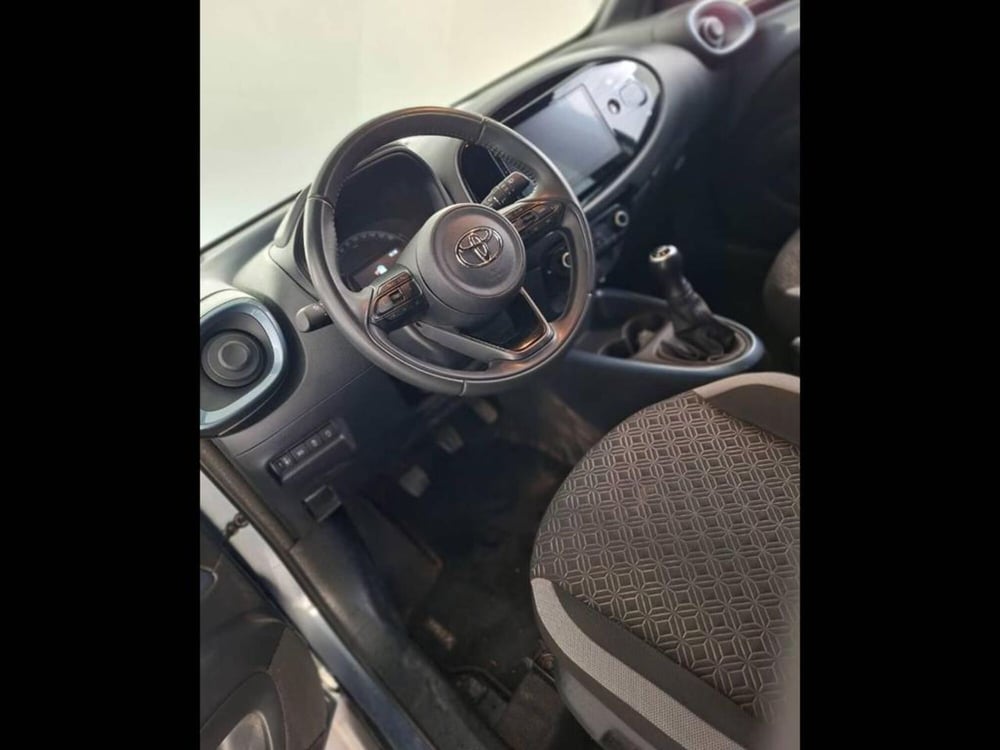 Toyota Aygo X usata a Torino (9)