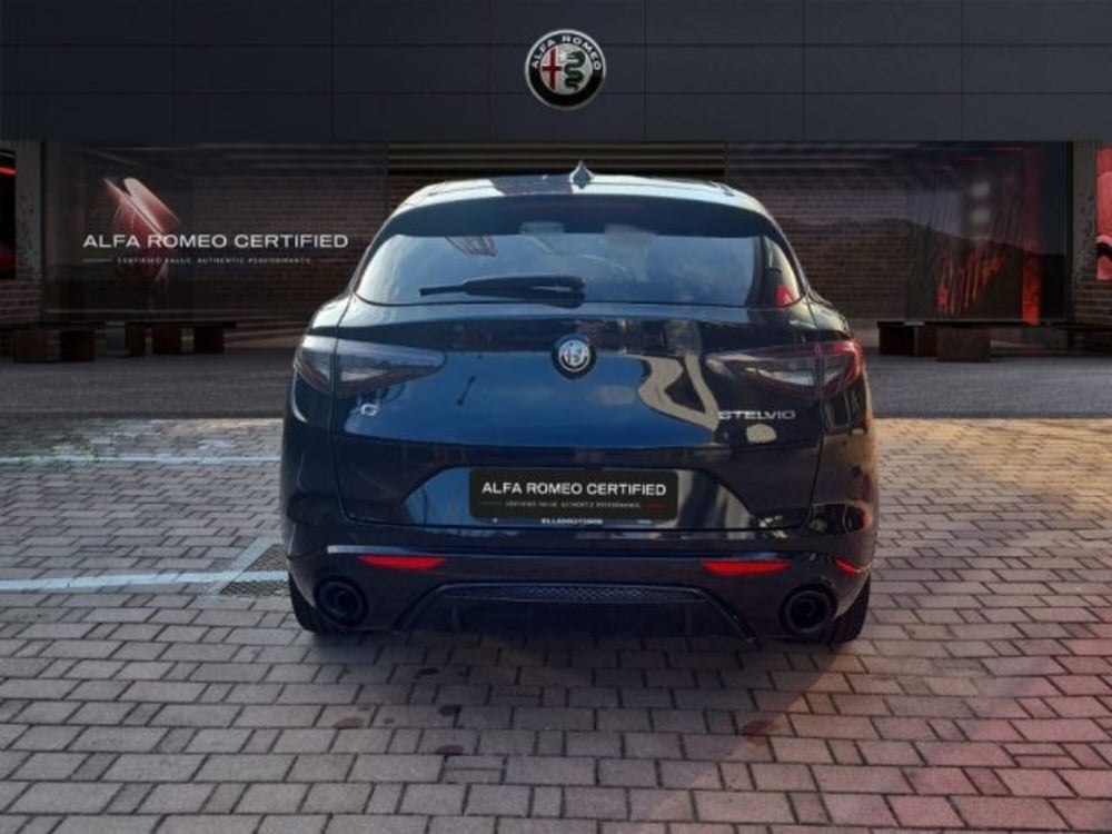 Alfa Romeo Stelvio usata a Monza e Brianza (5)