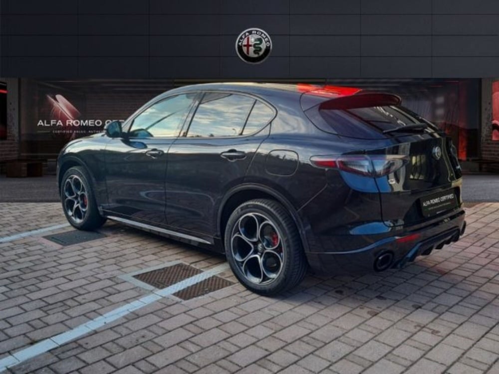 Alfa Romeo Stelvio usata a Monza e Brianza (7)