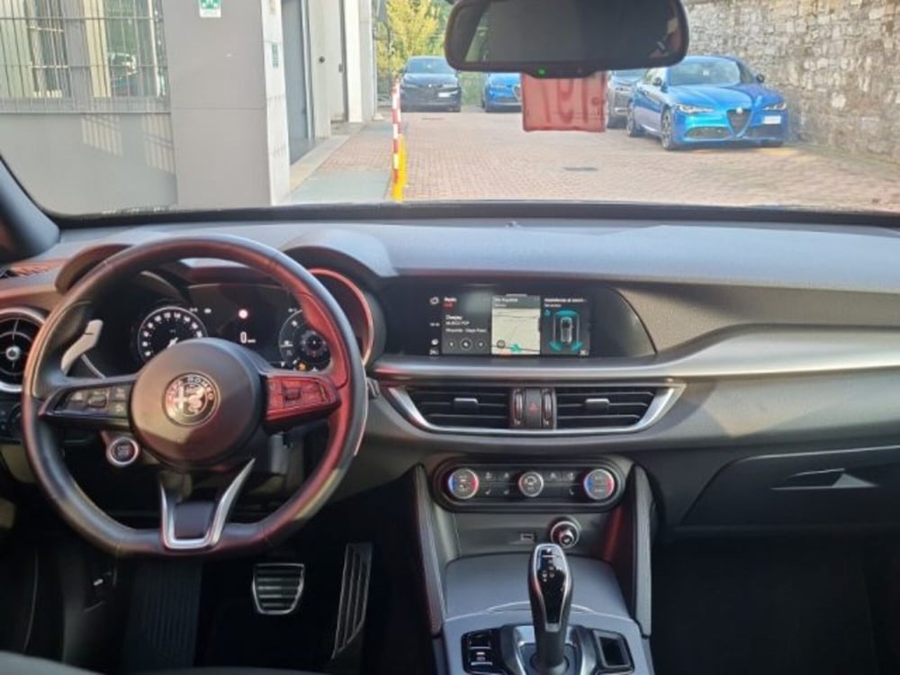 Alfa Romeo Stelvio usata a Monza e Brianza (8)