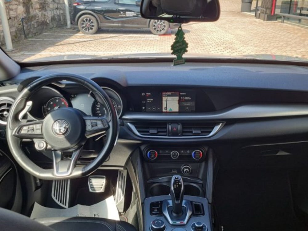 Alfa Romeo Stelvio usata a Monza e Brianza (8)