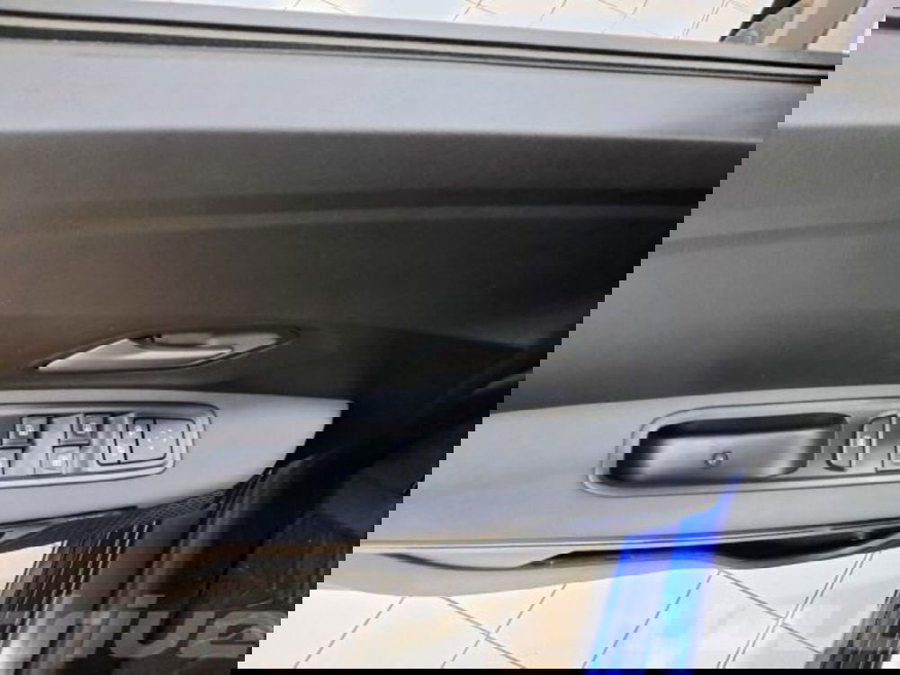 Dacia Sandero Stepway nuova a Napoli (14)