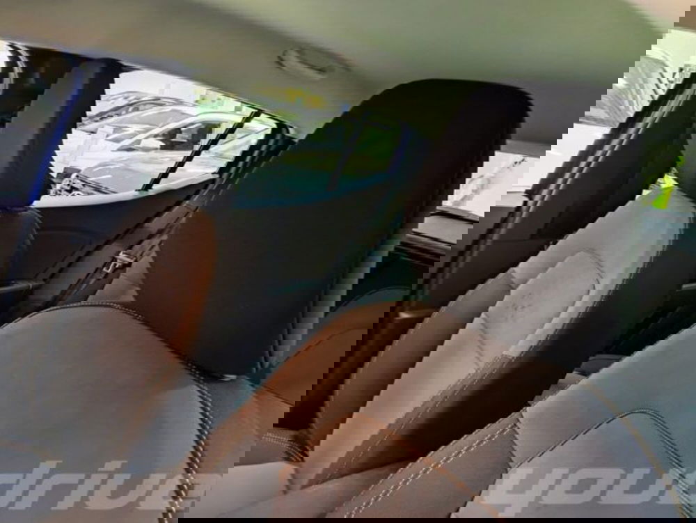 Dacia Sandero Stepway nuova a Napoli (18)