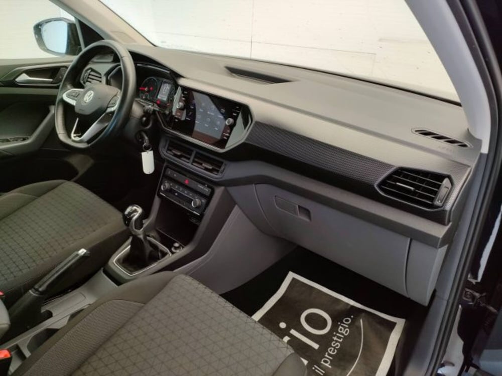 Volkswagen T-Cross usata a Teramo (12)
