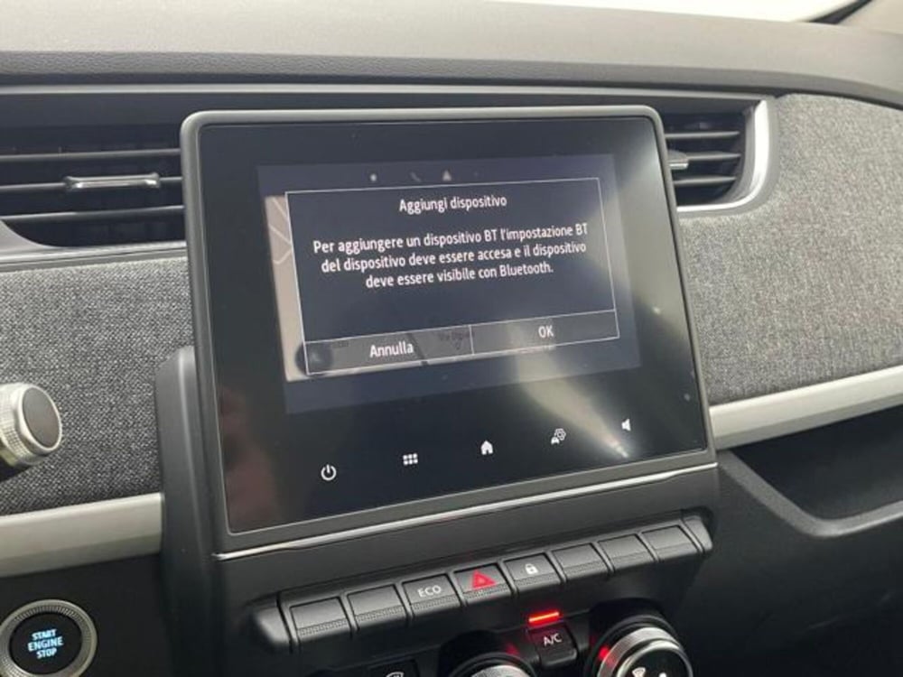 Renault Zoe usata a Como (17)