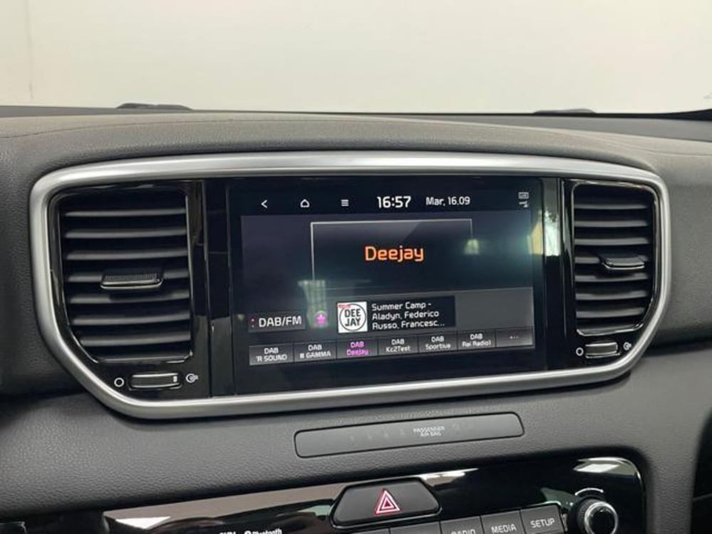 Kia Sportage usata a Como (15)