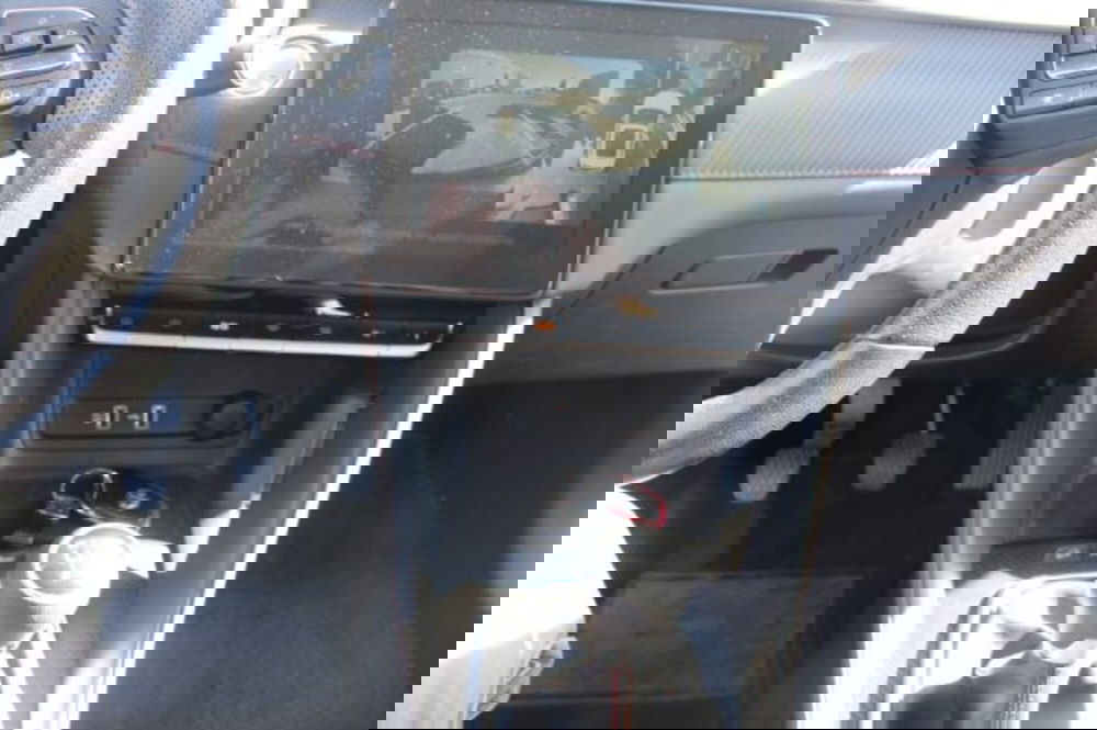 Mg ZS (2021-->) usata a Lecce (13)