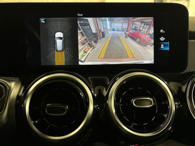 Mercedes-Benz GLB usata a Bologna (4)