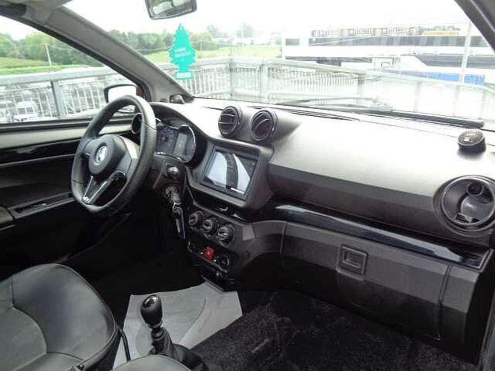 Aixam City 482 usata a Treviso (10)